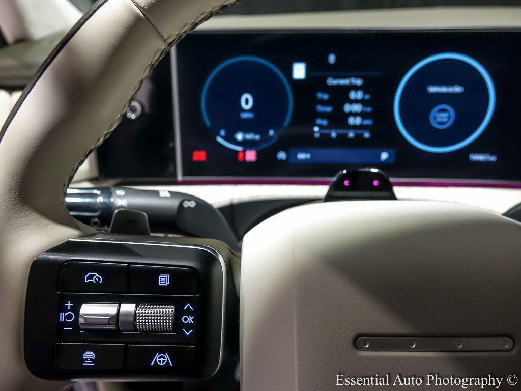 used 2025 Hyundai Santa Fe car, priced at $36,989