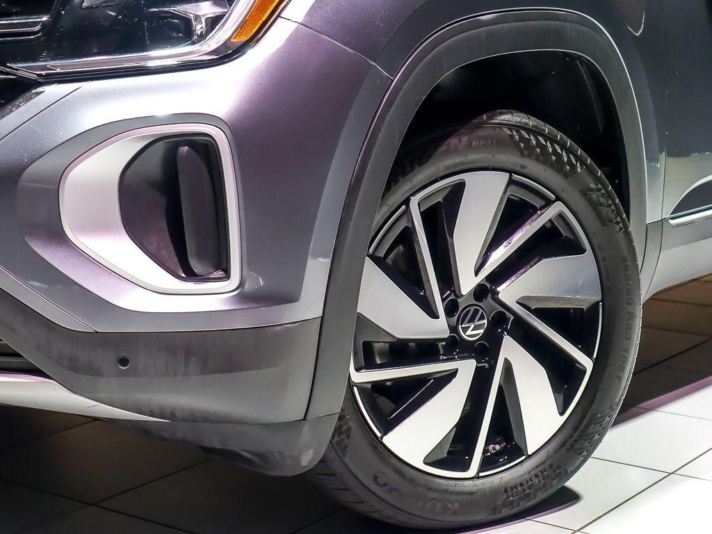 used 2024 Volkswagen Atlas car, priced at $36,366
