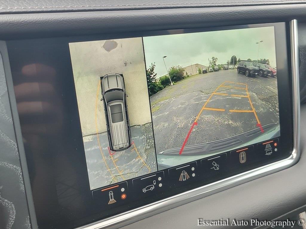 used 2024 GMC Yukon car, priced at $70,599