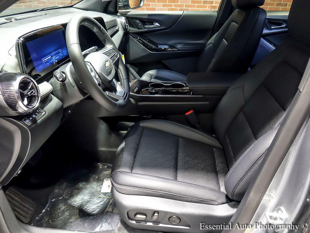 new 2026 Chevrolet Equinox car, priced at $32,810