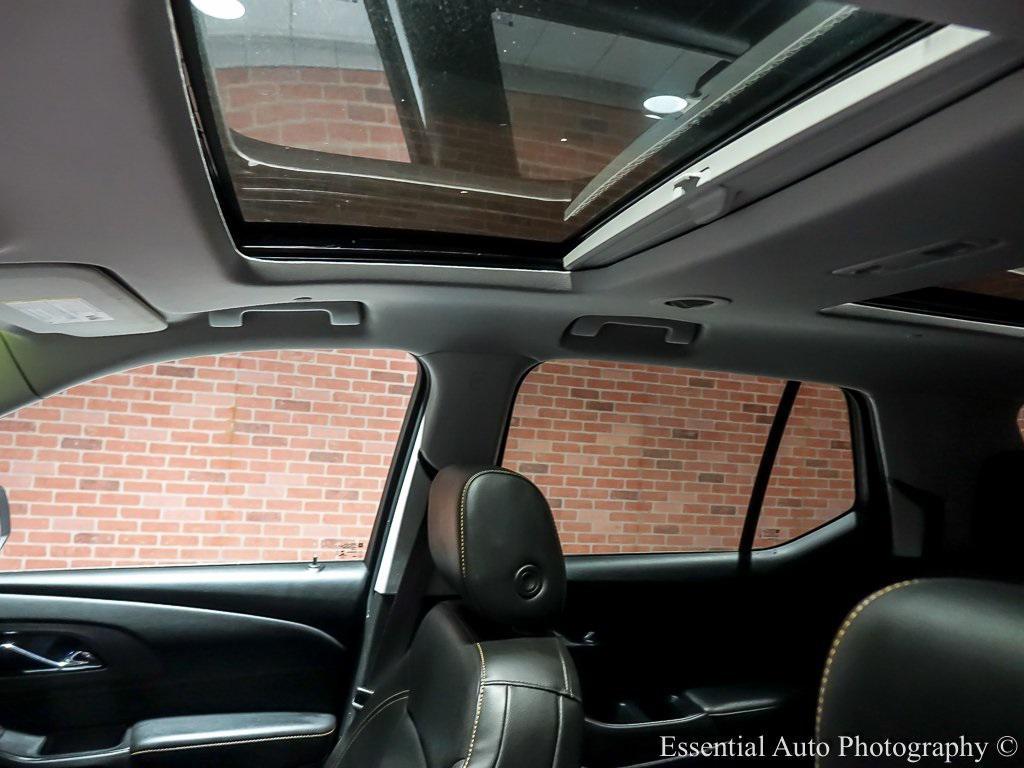 used 2021 Chevrolet Traverse car, priced at $26,199