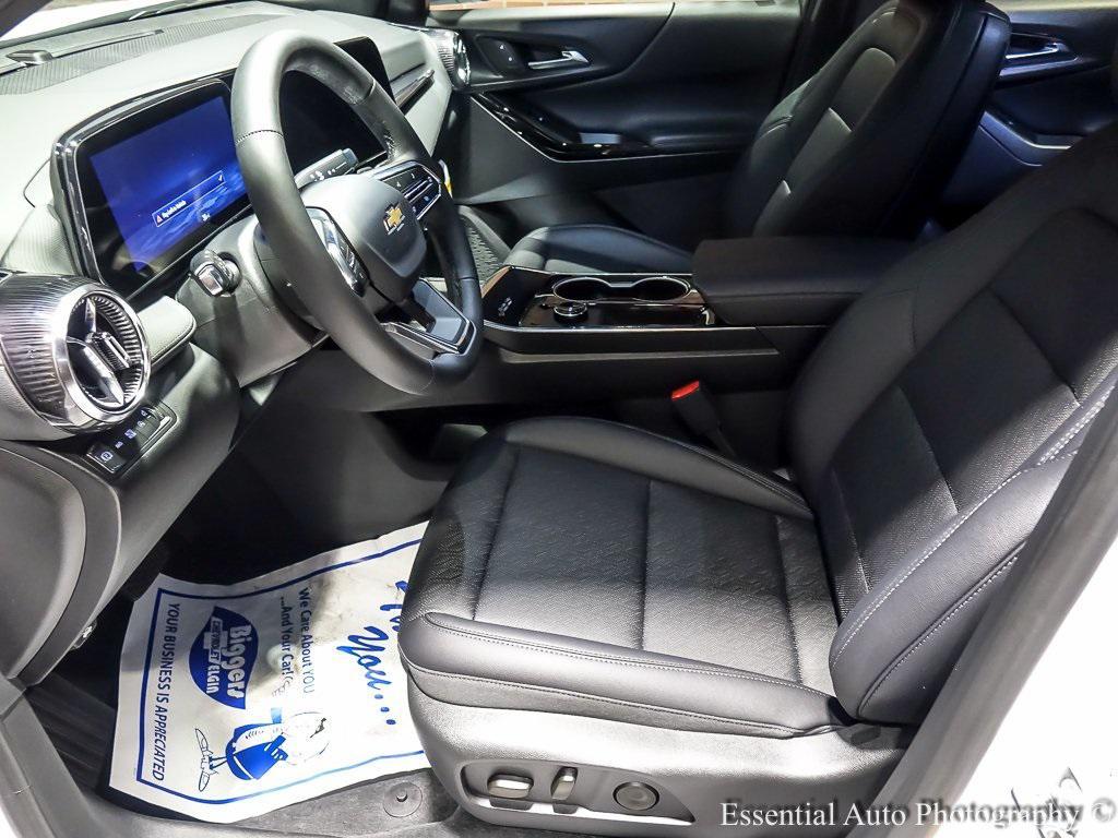 new 2026 Chevrolet Equinox car, priced at $28,995