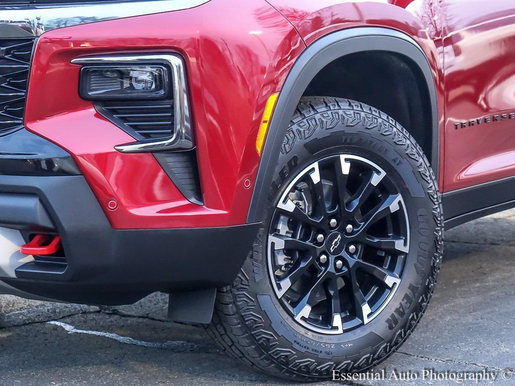 used 2024 Chevrolet Traverse car, priced at $46,043