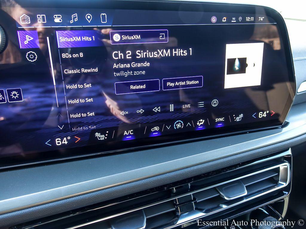 new 2026 Chevrolet Traverse car, priced at $41,298