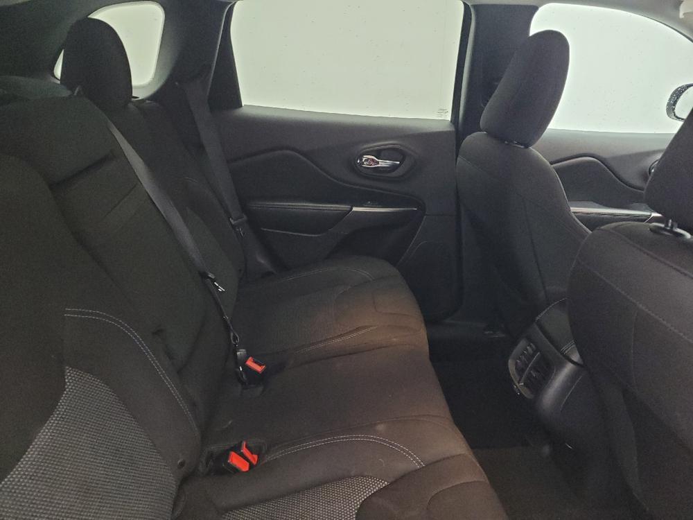 used 2019 Jeep Cherokee car, priced at $15,695