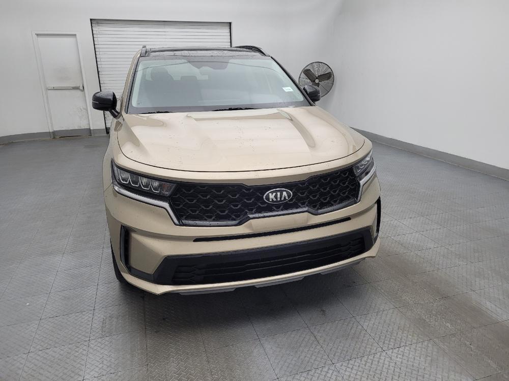 used 2021 Kia Sorento car, priced at $21,295