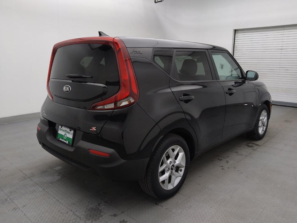 used 2021 Kia Soul car, priced at $17,295