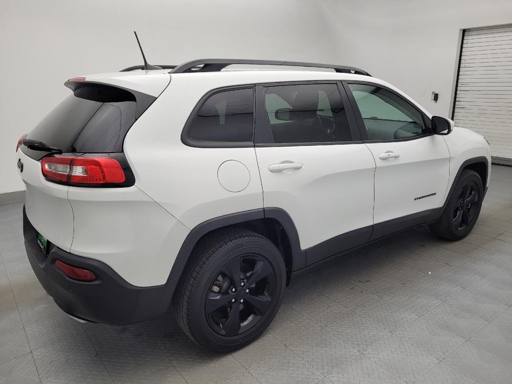 used 2018 Jeep Cherokee car, priced at $19,495