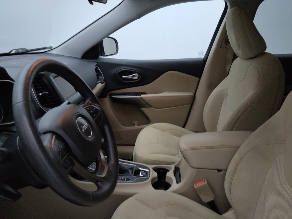 used 2019 Jeep Cherokee car, priced at $18,795