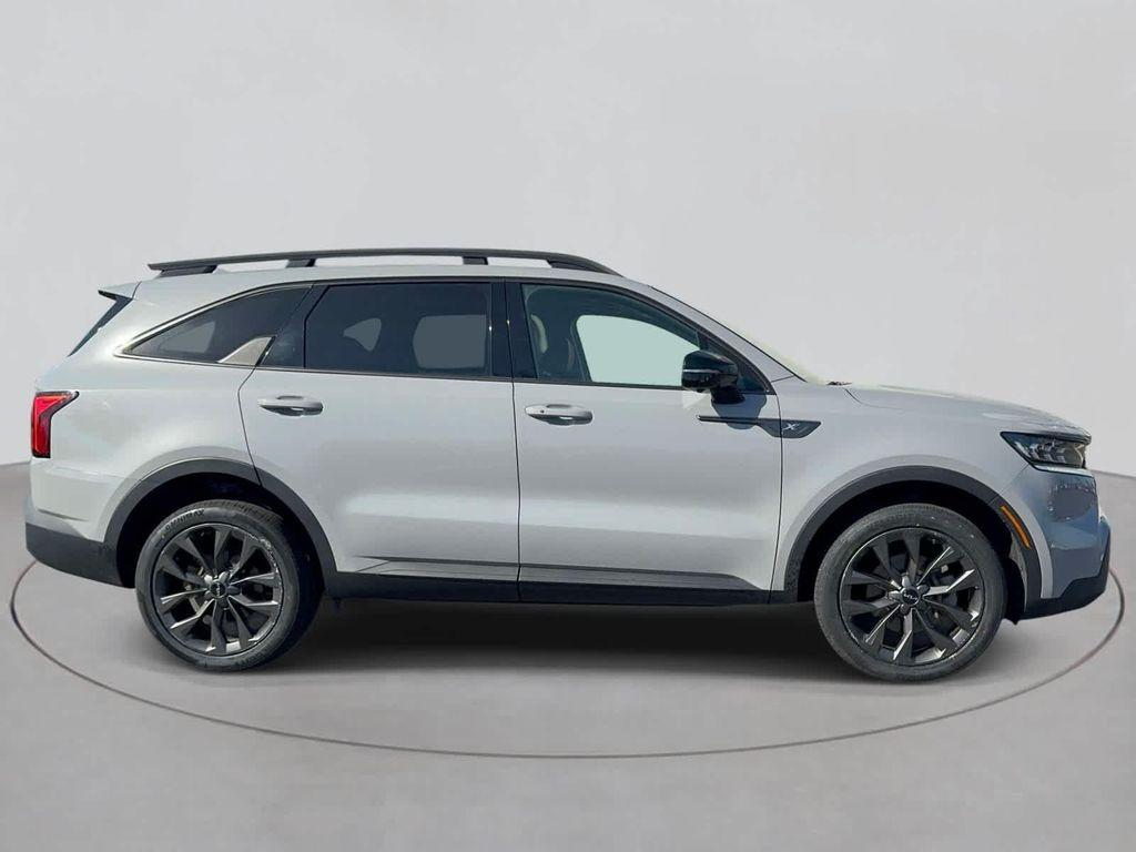 used 2023 Kia Sorento car, priced at $34,789