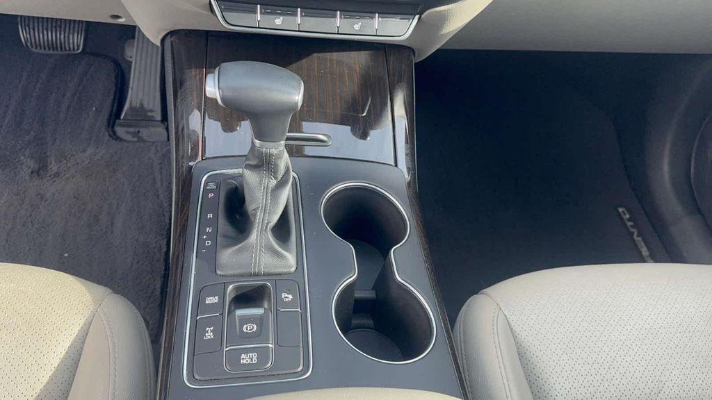 used 2020 Kia Sorento car, priced at $16,900