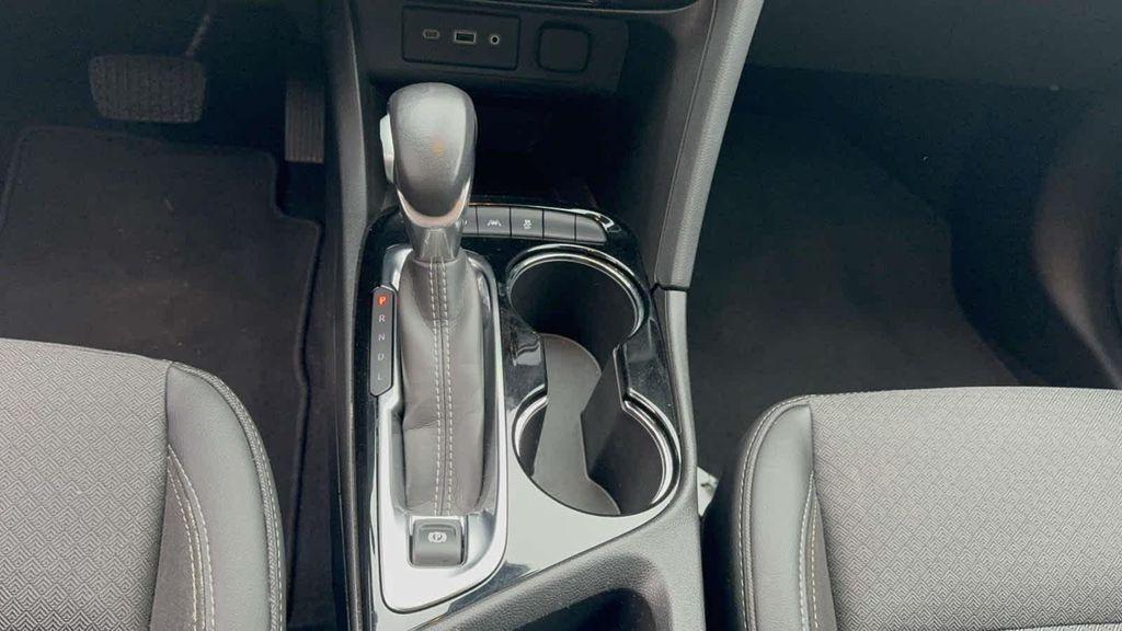 used 2022 Buick Encore GX car, priced at $17,995