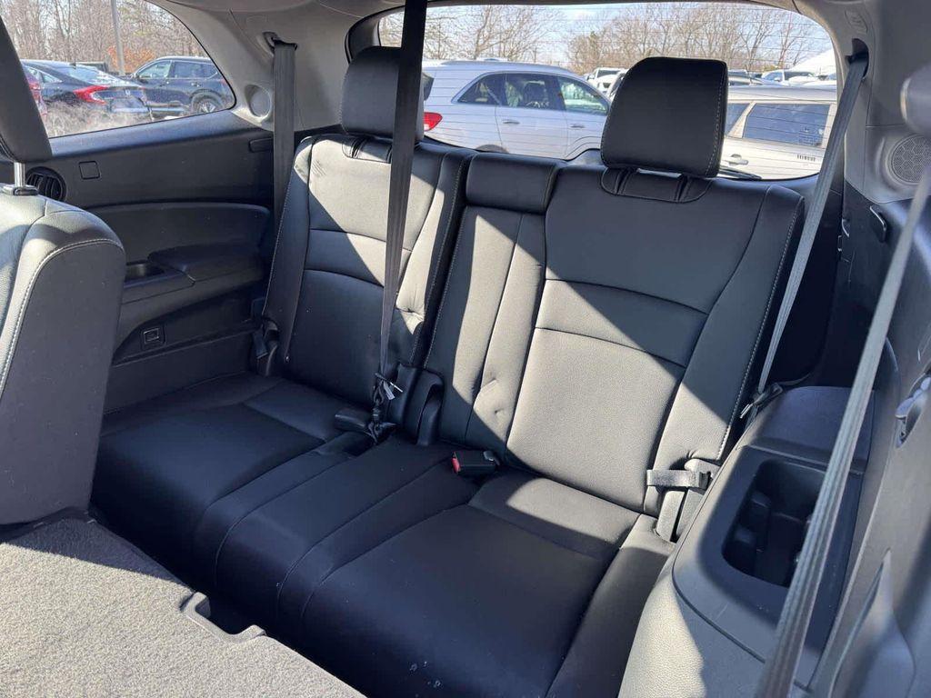 used 2022 Honda Pilot car, priced at $26,995