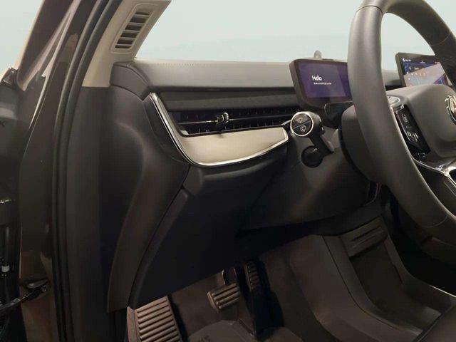 used 2025 Volvo EX90 car, priced at $57,996