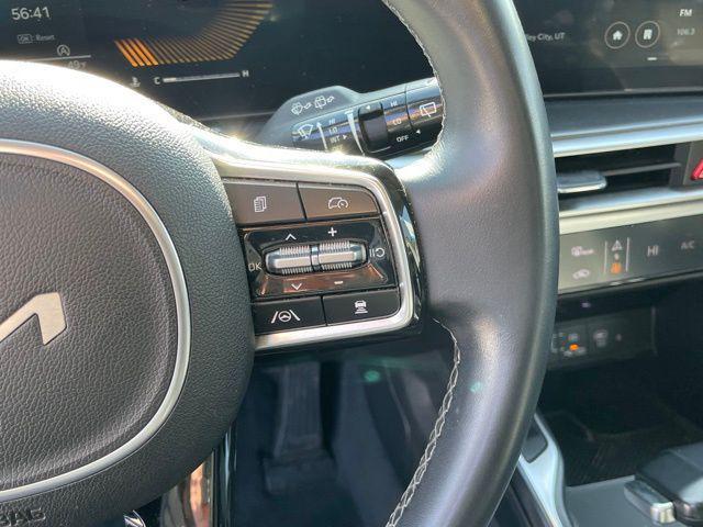 used 2024 Kia Sorento car, priced at $27,000