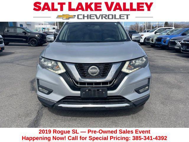 used 2019 Nissan Rogue car, priced at $16,777