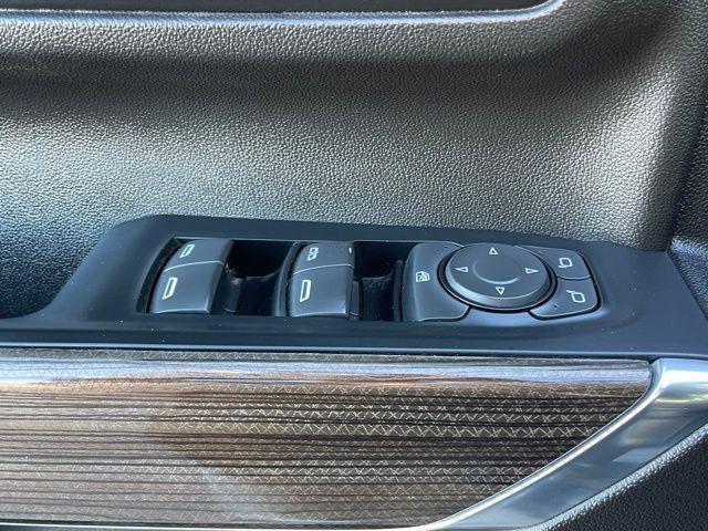 used 2023 Chevrolet Silverado 3500 car, priced at $36,000