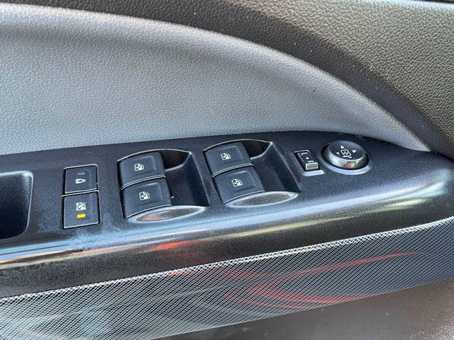 used 2016 Chevrolet Colorado car, priced at $10,000