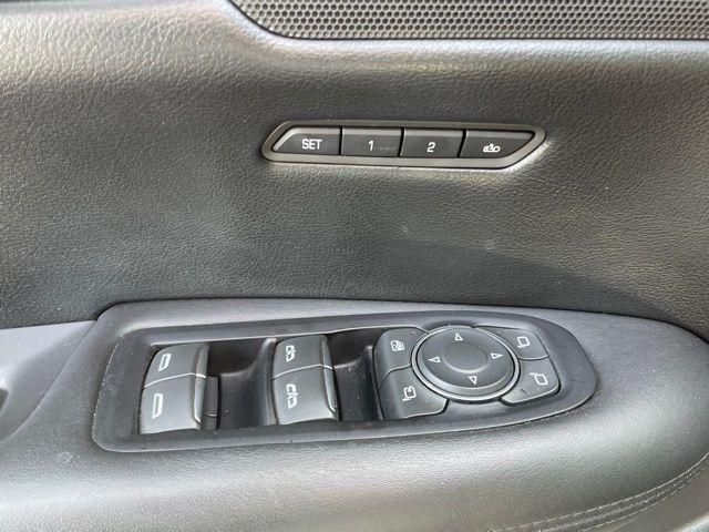 used 2018 Cadillac XT5 car, priced at $22,000