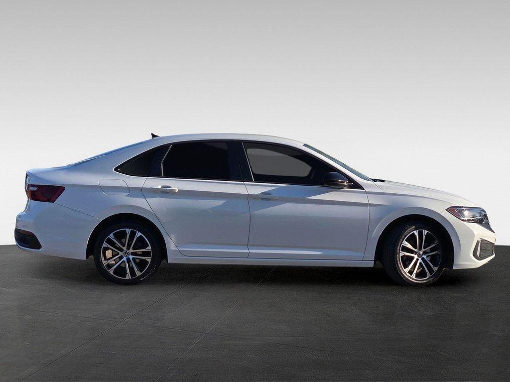 used 2022 Volkswagen Jetta car, priced at $16,185