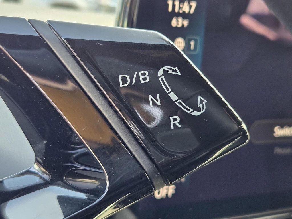 used 2024 Volkswagen ID.4 car, priced at $20,999