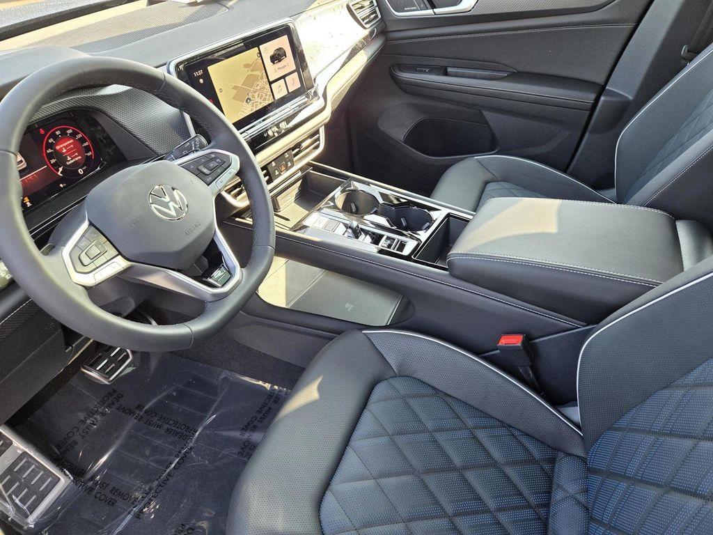 new 2026 Volkswagen Atlas Cross Sport car, priced at $56,384