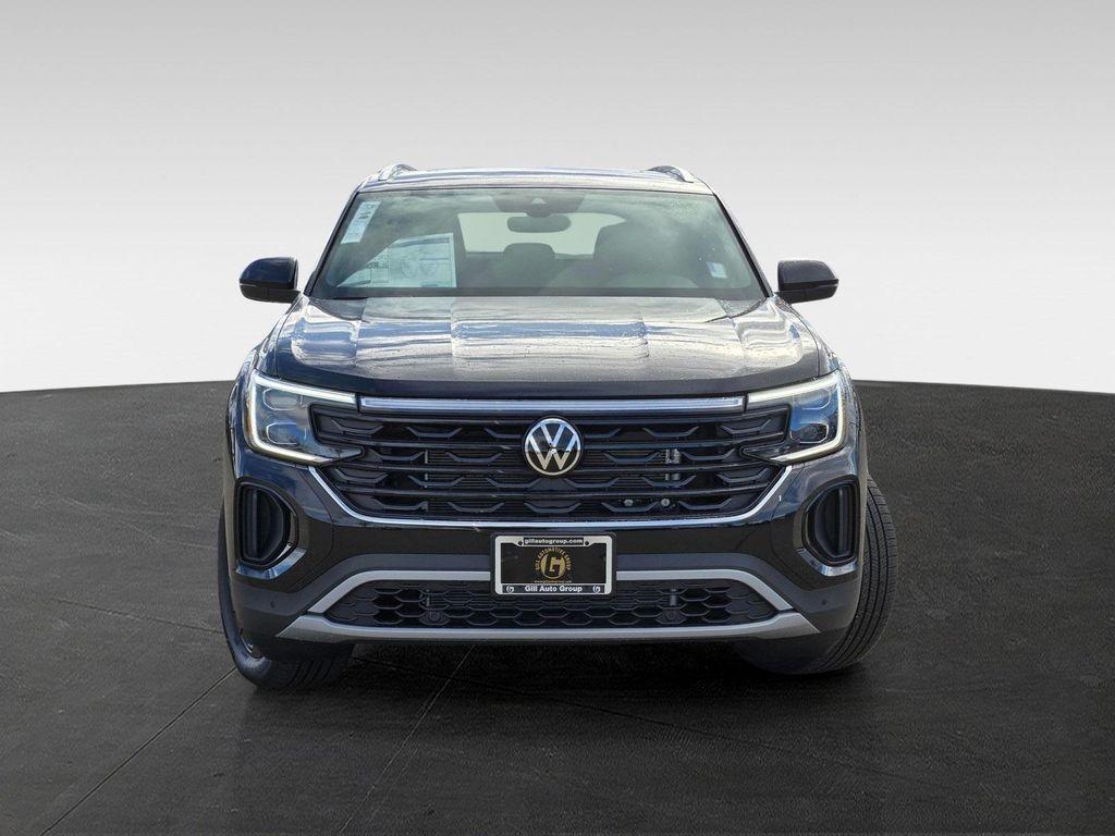 new 2026 Volkswagen Atlas Cross Sport car, priced at $46,584