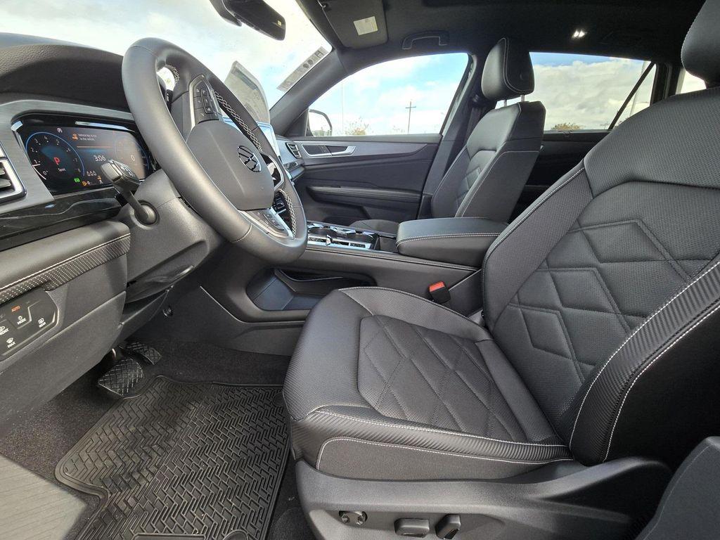 new 2026 Volkswagen Atlas Cross Sport car, priced at $46,584