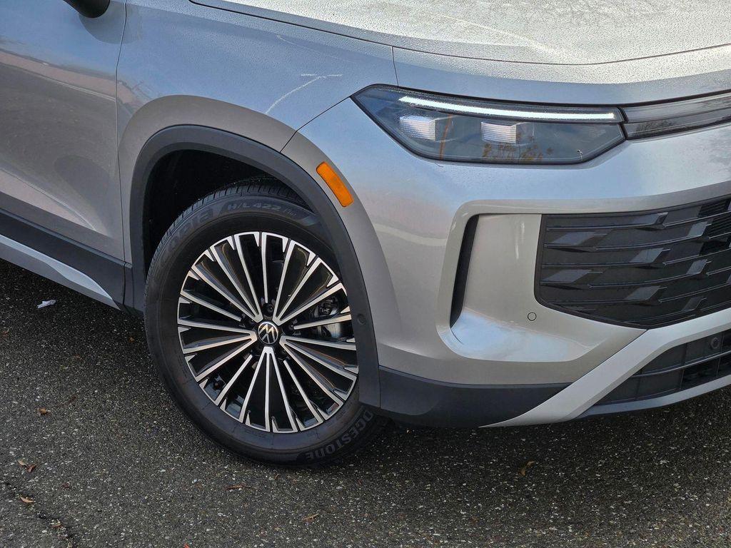 new 2026 Volkswagen Tiguan car, priced at $29,737