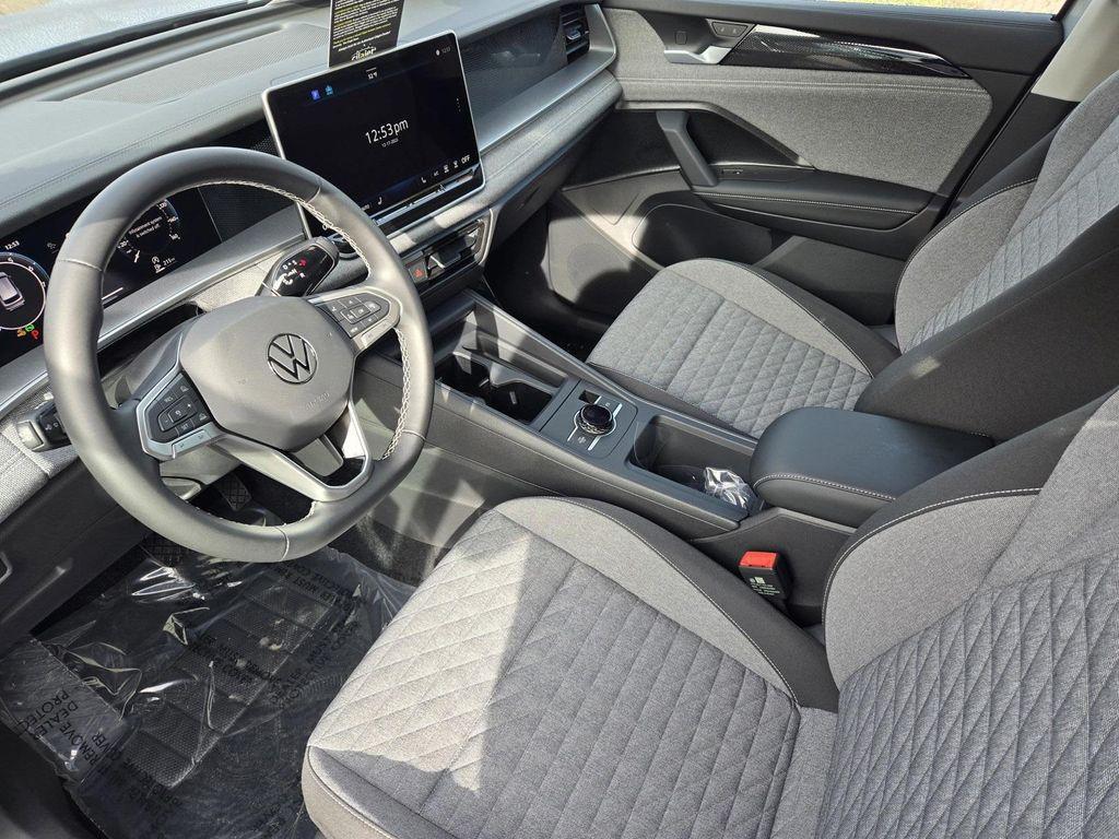 new 2026 Volkswagen Tiguan car, priced at $29,737