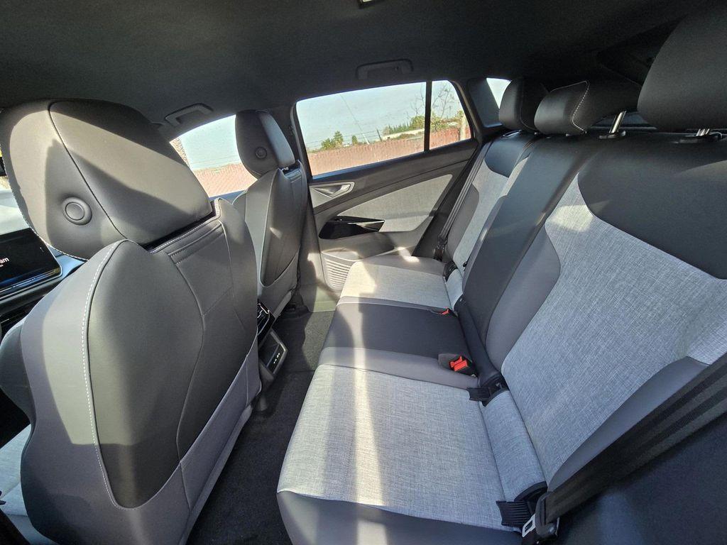new 2026 Volkswagen ID.4 car, priced at $44,382