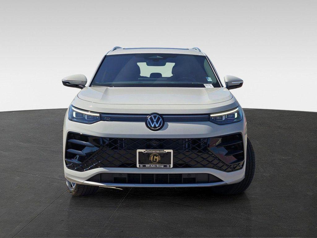 new 2026 Volkswagen Tiguan car, priced at $43,297