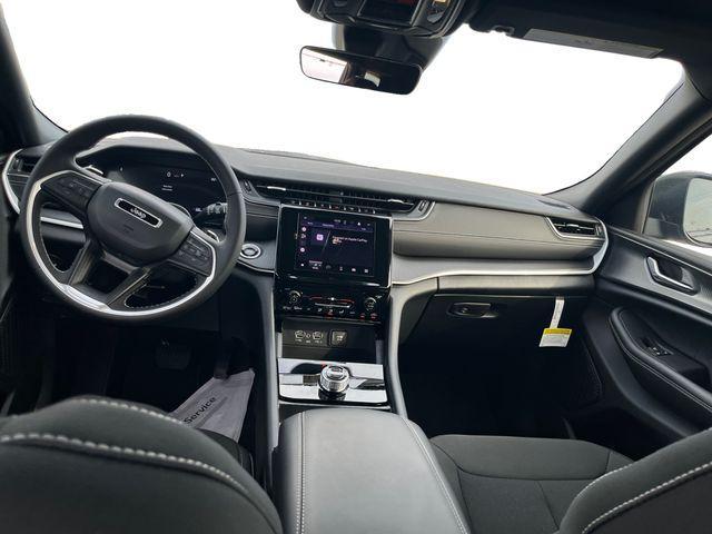 new 2025 Jeep Grand Cherokee L car, priced at $34,997