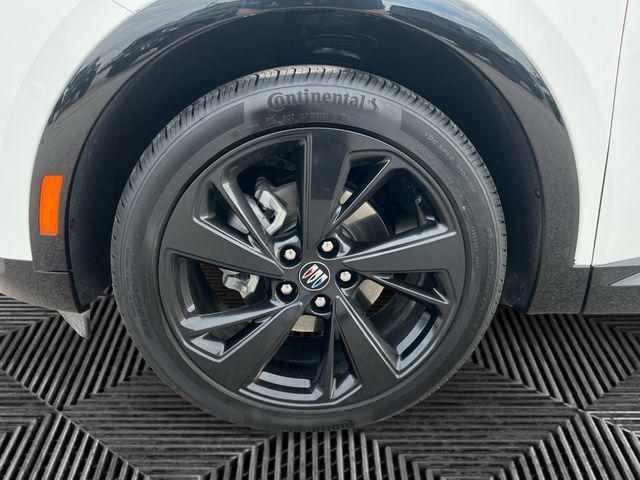 used 2025 Buick Envision car, priced at $30,497