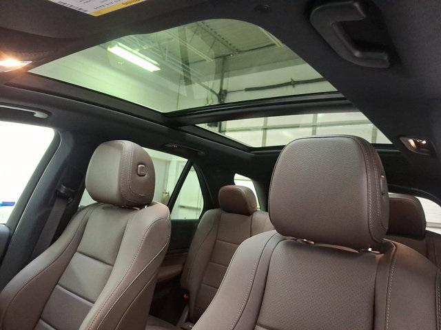 used 2022 Mercedes-Benz GLE 350 car, priced at $48,100