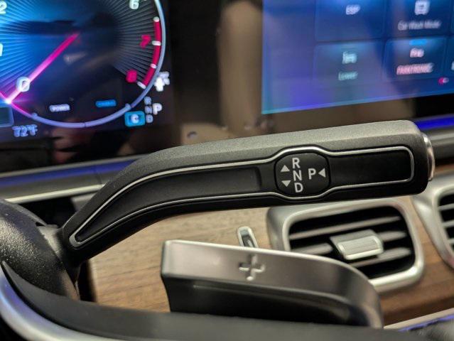 new 2026 Mercedes-Benz GLE 580 car, priced at $91,445