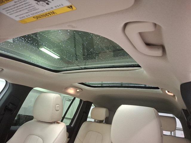 used 2022 Mercedes-Benz GLB 250 car, priced at $30,600