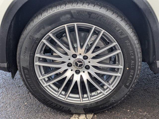 new 2026 Mercedes-Benz GLC 300 car, priced at $54,335