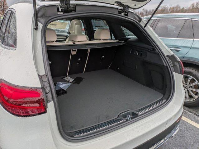 new 2026 Mercedes-Benz GLC 300 car, priced at $54,335