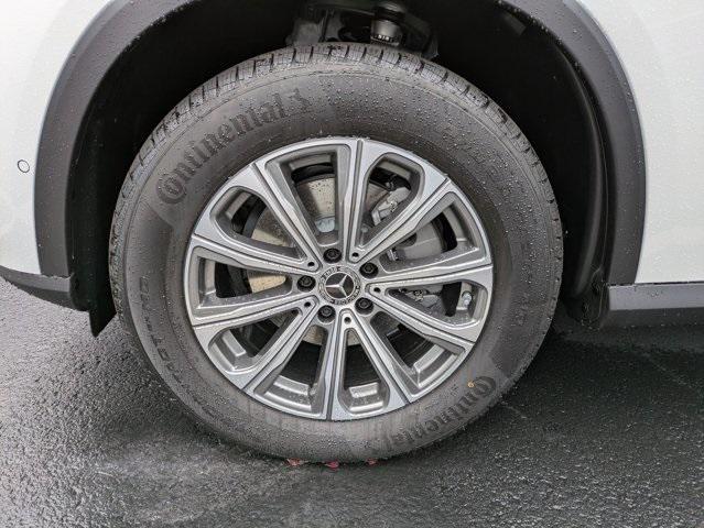 new 2026 Mercedes-Benz GLC 300 car, priced at $54,335