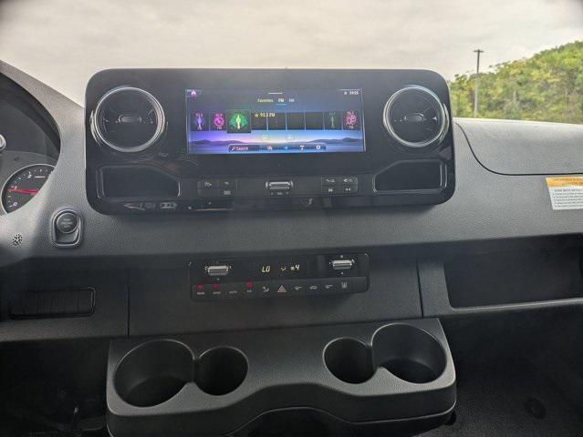 new 2025 Mercedes-Benz Sprinter 2500 car, priced at $75,331