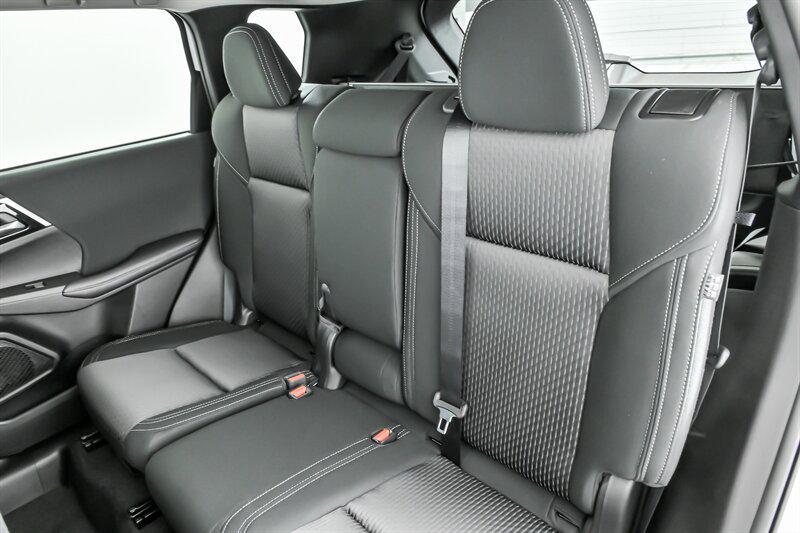 new 2025 Mitsubishi Outlander car, priced at $32,495