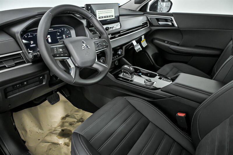 new 2026 Mitsubishi Outlander car, priced at $41,495