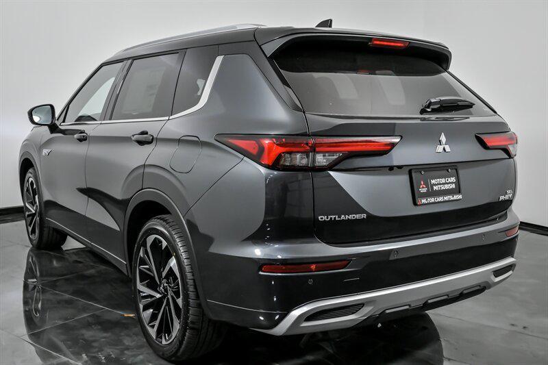 new 2025 Mitsubishi Outlander PHEV car, priced at $46,495