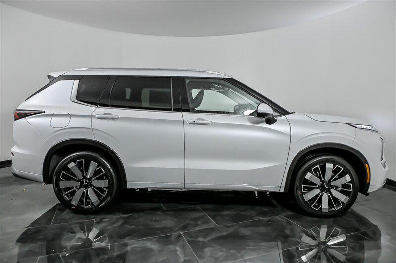 new 2026 Mitsubishi Outlander car, priced at $40,775