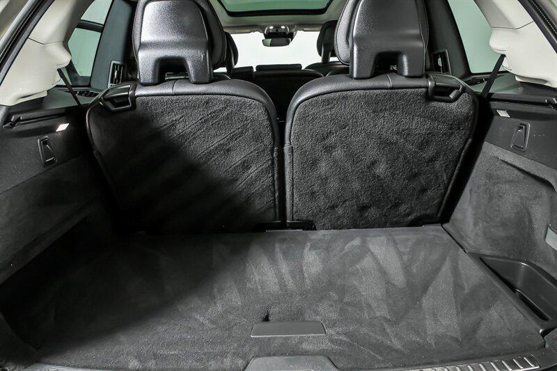 used 2016 Volvo XC90 car, priced at $13,995