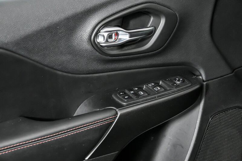 used 2020 Jeep Cherokee car, priced at $19,495