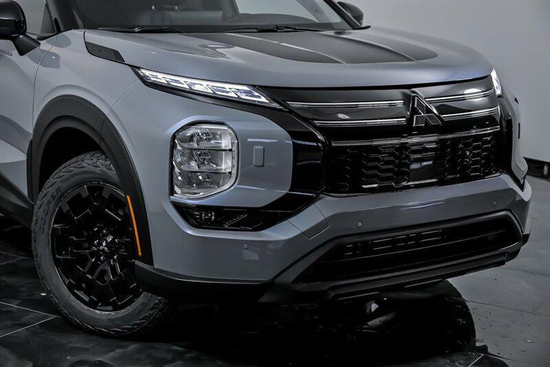 new 2025 Mitsubishi Outlander car, priced at $38,495