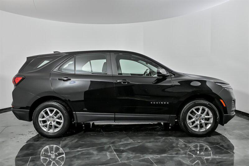 used 2023 Chevrolet Equinox car, priced at $20,995