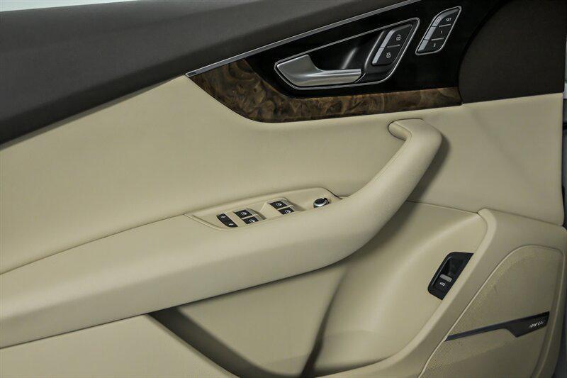 used 2018 Audi Q7 car, priced at $15,495